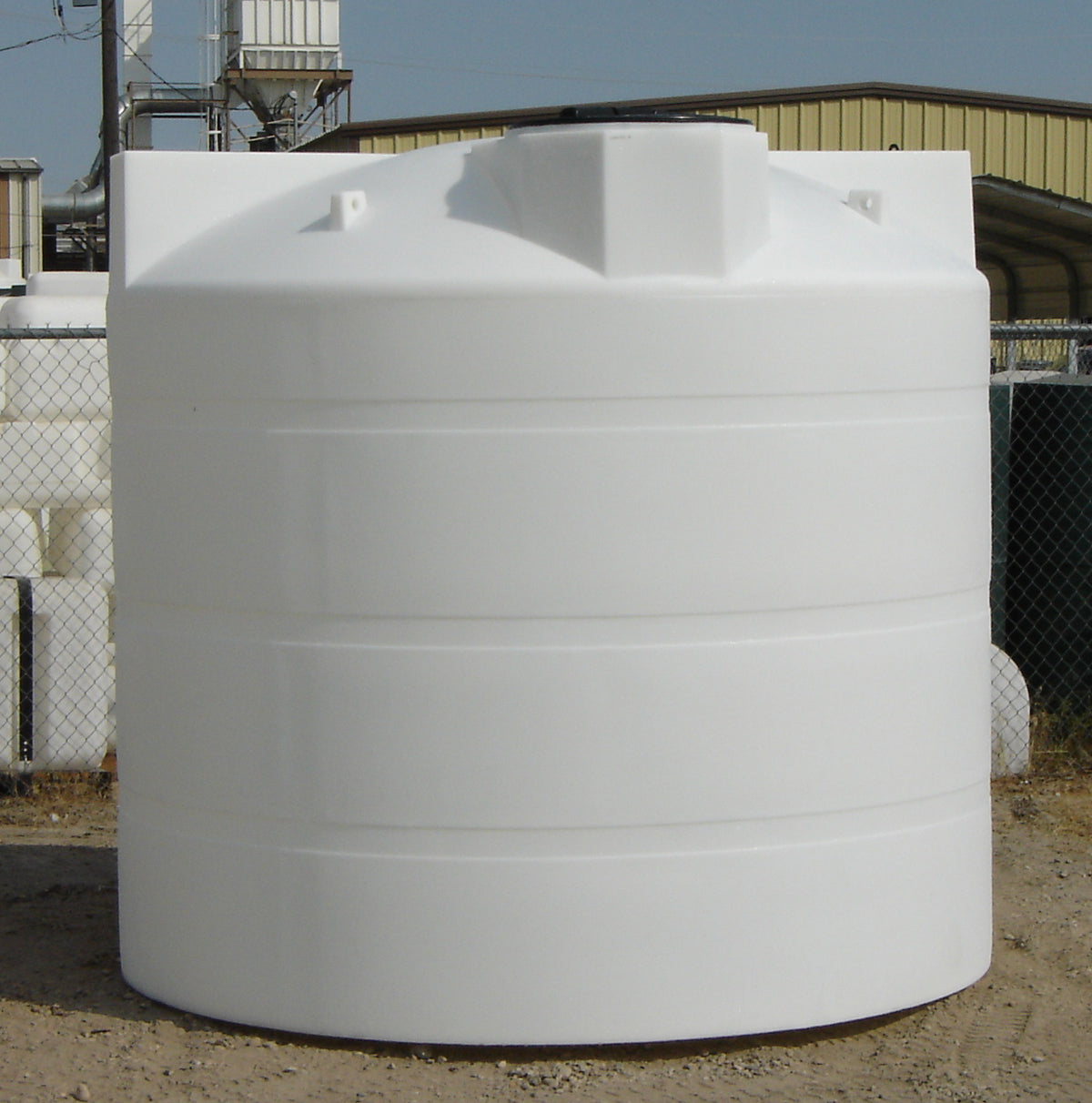 2500 gallon heavy duty chemical storage | All About Tanks